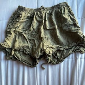 WOMENS SHORTS